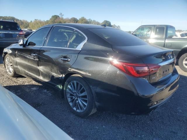 2018 Infiniti Q50 Luxe