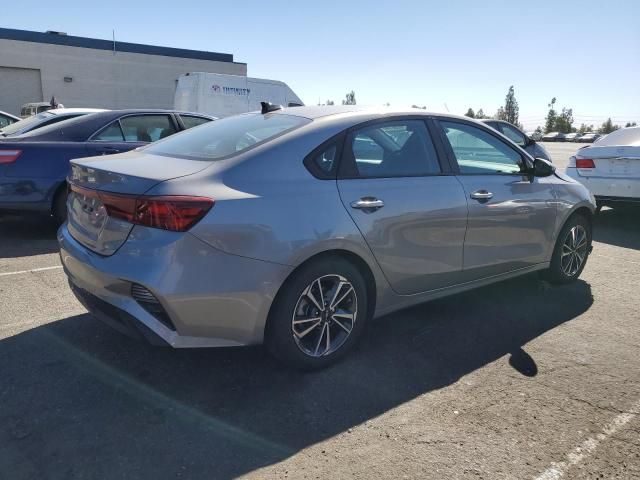 2023 KIA Forte LX