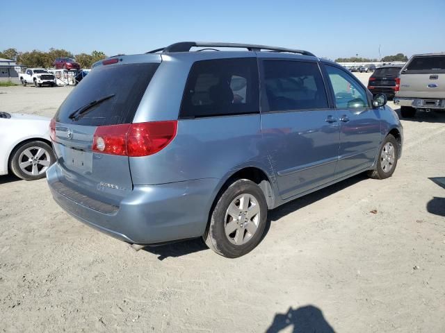 2006 Toyota Sienna CE