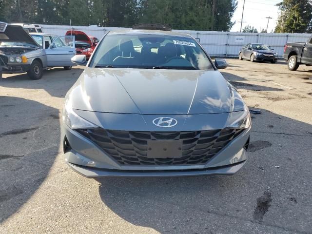 2022 Hyundai Elantra Blue