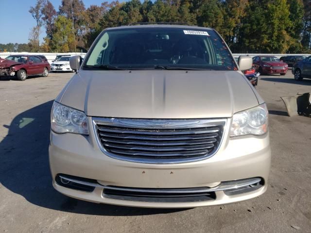 2015 Chrysler Town & Country Touring