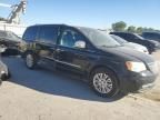 2015 Chrysler Town & Country Limited Platinum