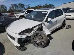 Porsche Cayenne Vehiculos salvage en venta: 2017 Porsche Cayenne