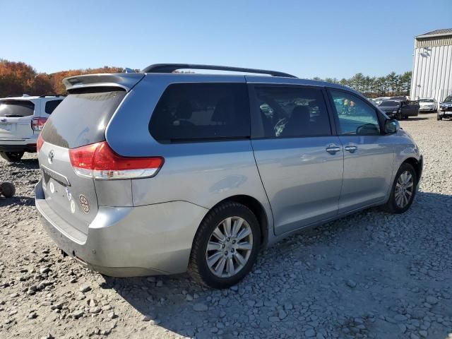 2011 Toyota Sienna XLE