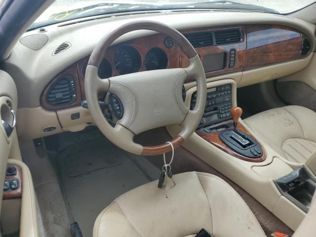 2000 Jaguar XK8