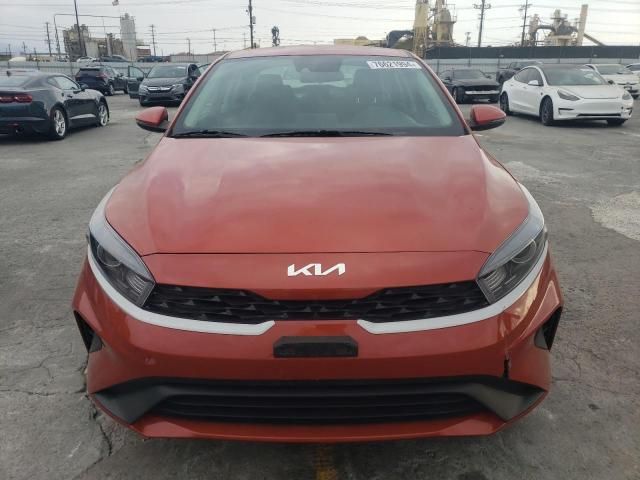 2023 KIA Forte LX