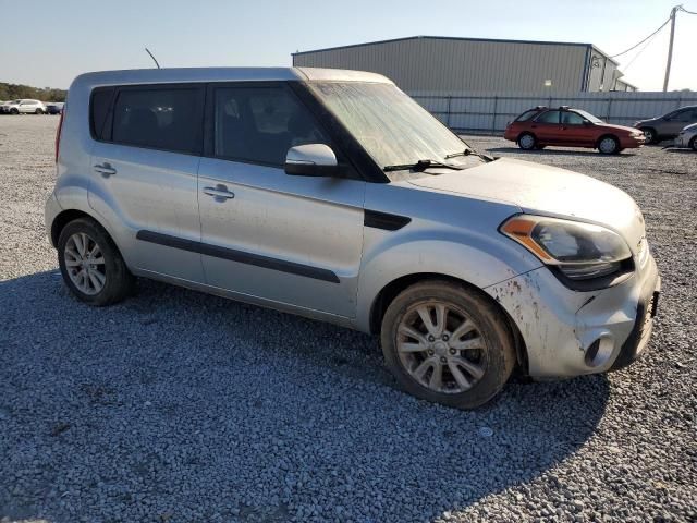 2013 KIA Soul +