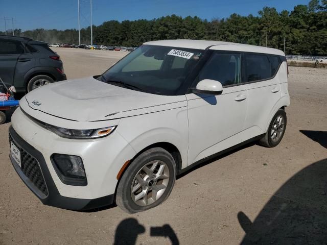 2022 KIA Soul LX