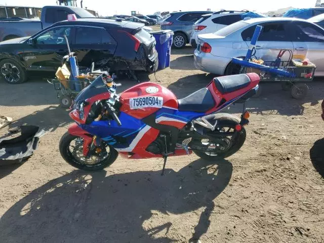 2021 Honda CBR600 RR