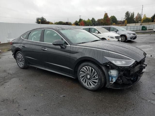 2022 Hyundai Sonata Hybrid