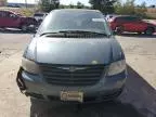 2006 Chrysler Town & Country