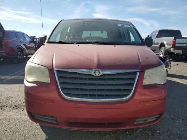 2008 Chrysler Town & Country LX