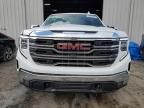 2024 GMC Sierra K1500 SLT