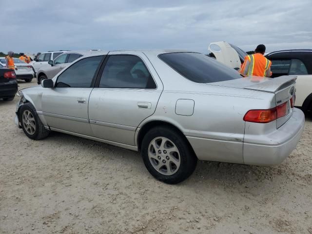 2000 Toyota Camry LE