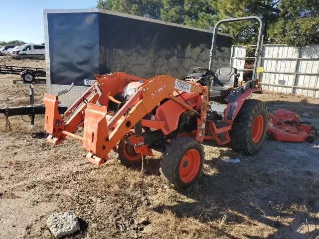 2016 Kubota Tractor