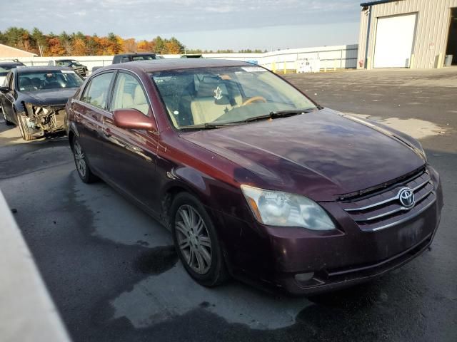 2005 Toyota Avalon XL