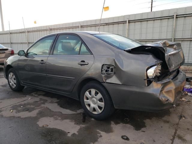 2004 Toyota Camry LE