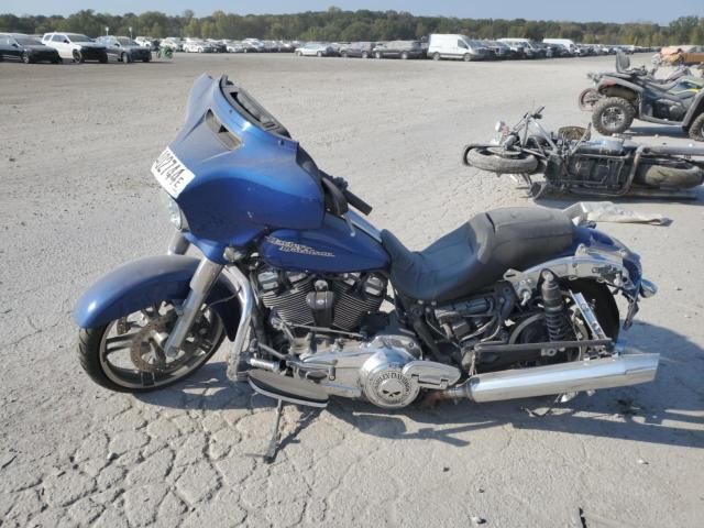 2017 Harley-Davidson Flhxs Street Glide Special