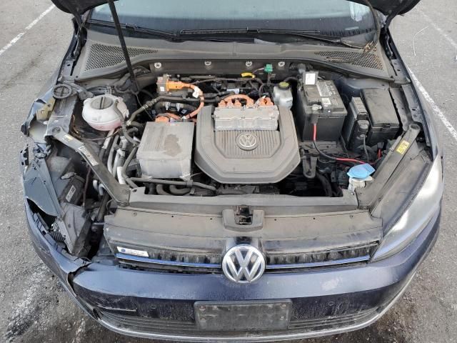 2016 Volkswagen E-GOLF SEL Premium