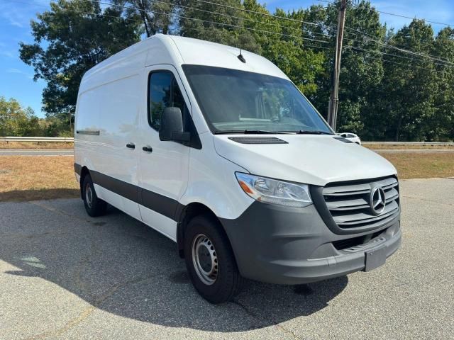 2022 Mercedes-Benz Sprinter 2500