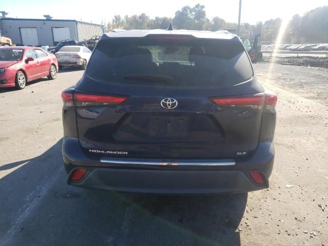 2021 Toyota Highlander XLE