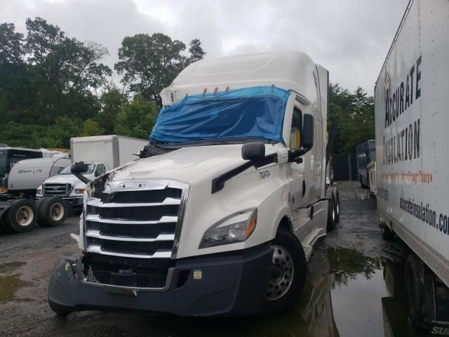 2022 Freightliner Cascadia 126