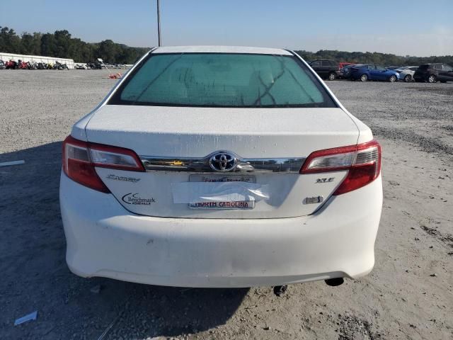 2013 Toyota Camry Hybrid