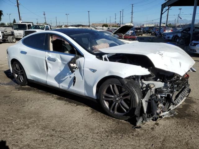 2015 Tesla Model S 70D