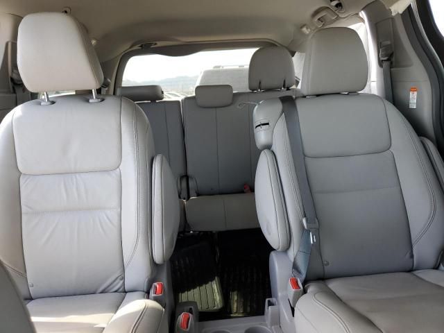 2019 Toyota Sienna XLE