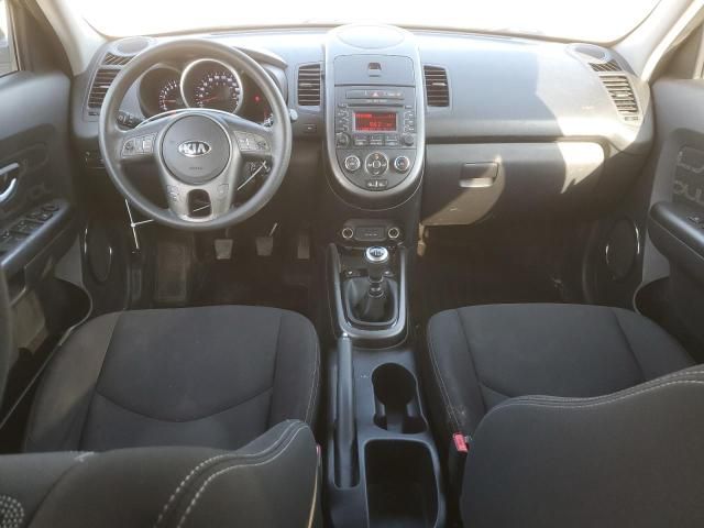 2013 KIA Soul +