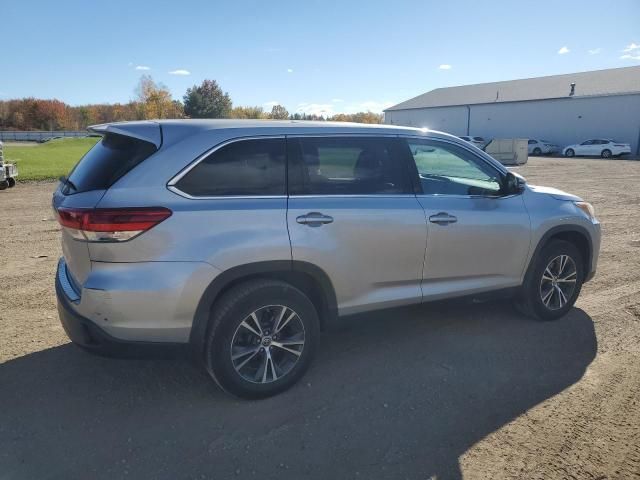 2019 Toyota Highlander LE