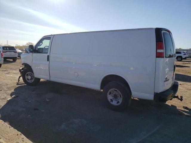 2017 Chevrolet Express G2500