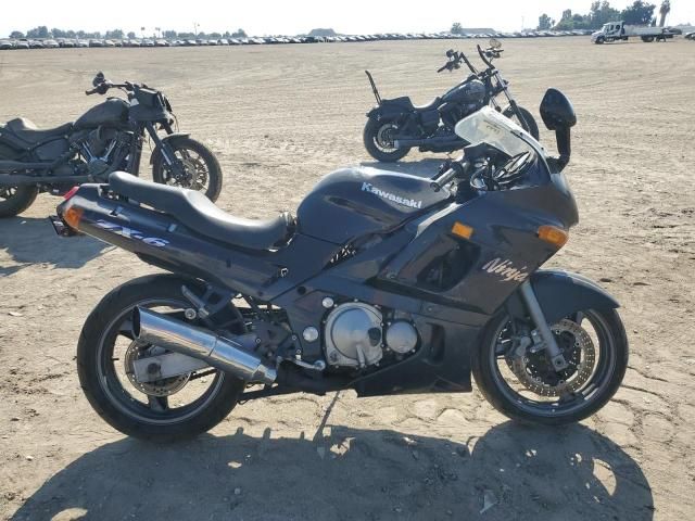 2001 Kawasaki ZX600 E