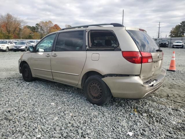 2004 Toyota Sienna CE