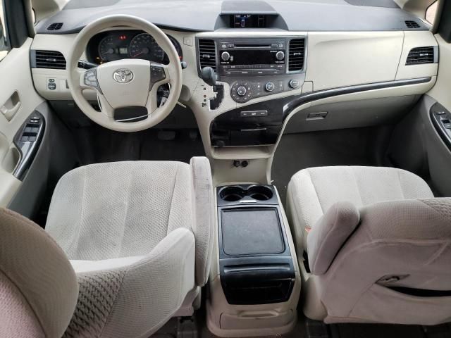 2012 Toyota Sienna LE