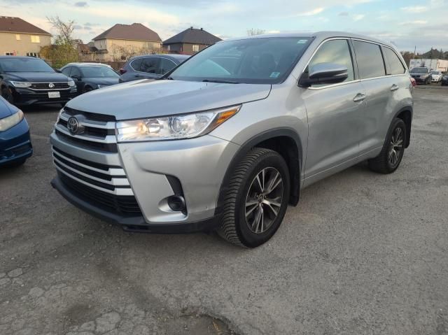 2017 Toyota Highlander LE