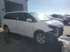 2017 Toyota Sienna LE