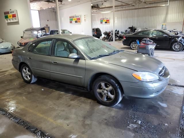 2003 Ford Taurus SE