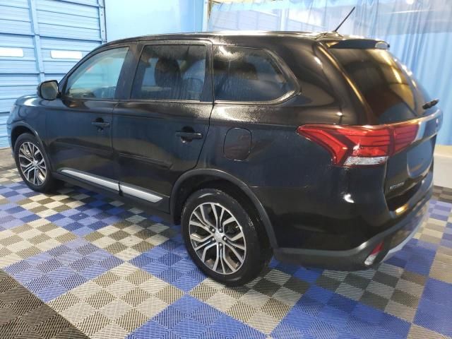 2016 Mitsubishi Outlander SE