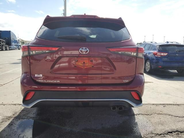 2022 Toyota Highlander XSE