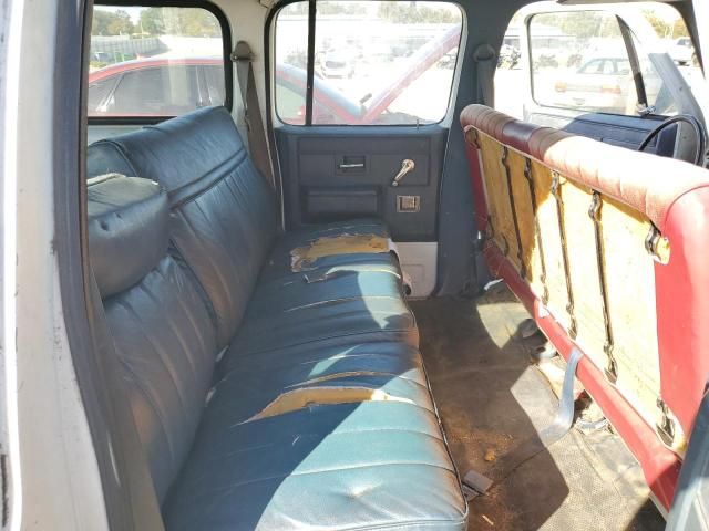 1990 Chevrolet Suburban R1500