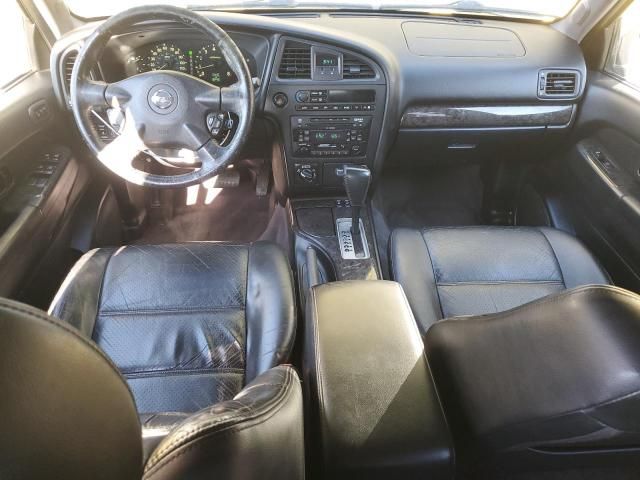 2004 Nissan Pathfinder LE