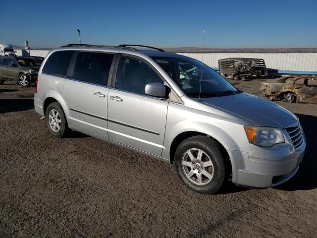 2010 Chrysler Town & Country Touring