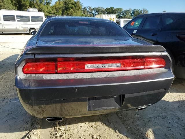 2014 Dodge Challenger SXT