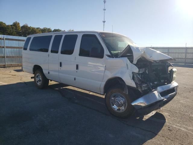 2010 Ford Econoline E350 Super Duty Wagon