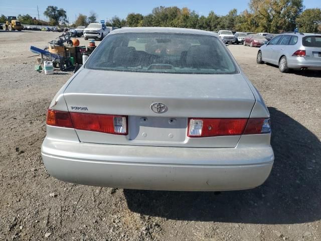 2000 Toyota Camry CE