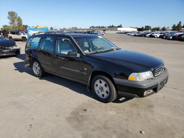 2000 Volvo V70 XC