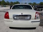 2005 Lincoln Town Car Signature