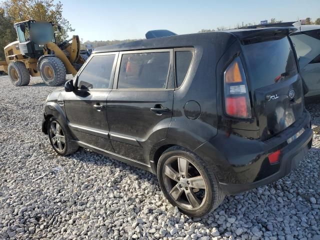 2011 KIA Soul +