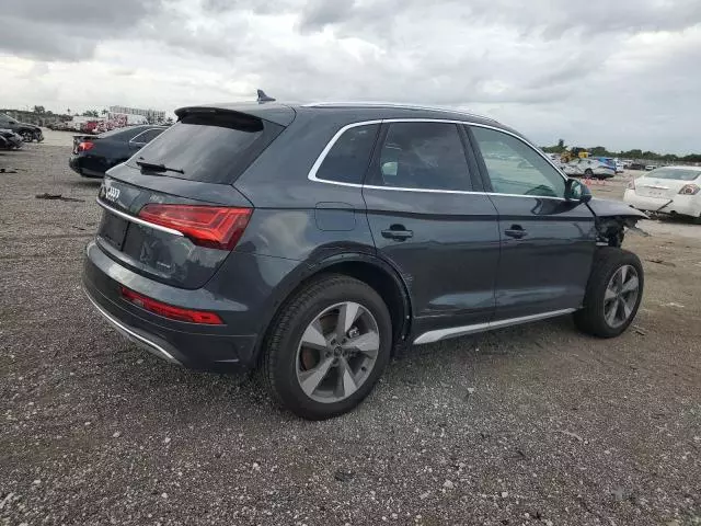 2024 Audi Q5 Premium 40